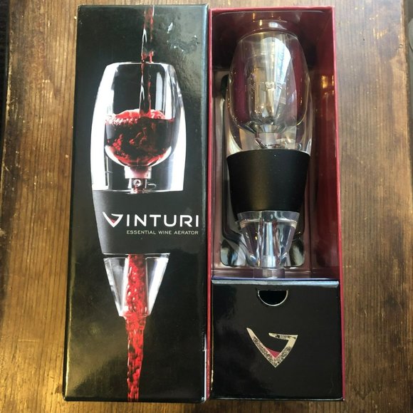 NIB Vinturi Essential Wine Aerator Red Wine Aerator w/Base - Picture 3 of 4